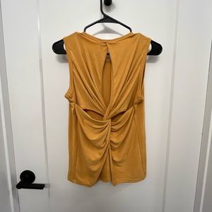WanderLux Open Cross-Back Ribbed Tank